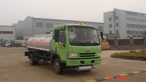 解放輕卡化工液體運輸車 價格、參數、圖片及廠家介紹